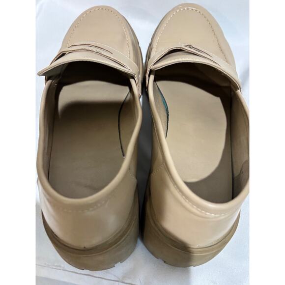 Cushionaire Women's Platform Chunky Penny Loafers Beige sz 10 Grunge Academia - Picture 5 of 10